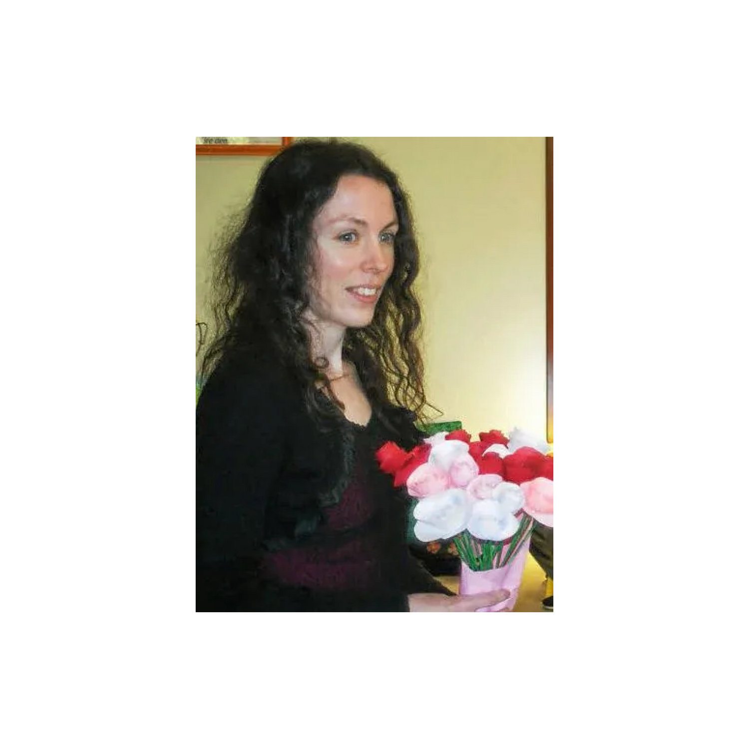 Portrait de Isaly, illustrateur·rice jeunesse aux Éditions du Mercredi.