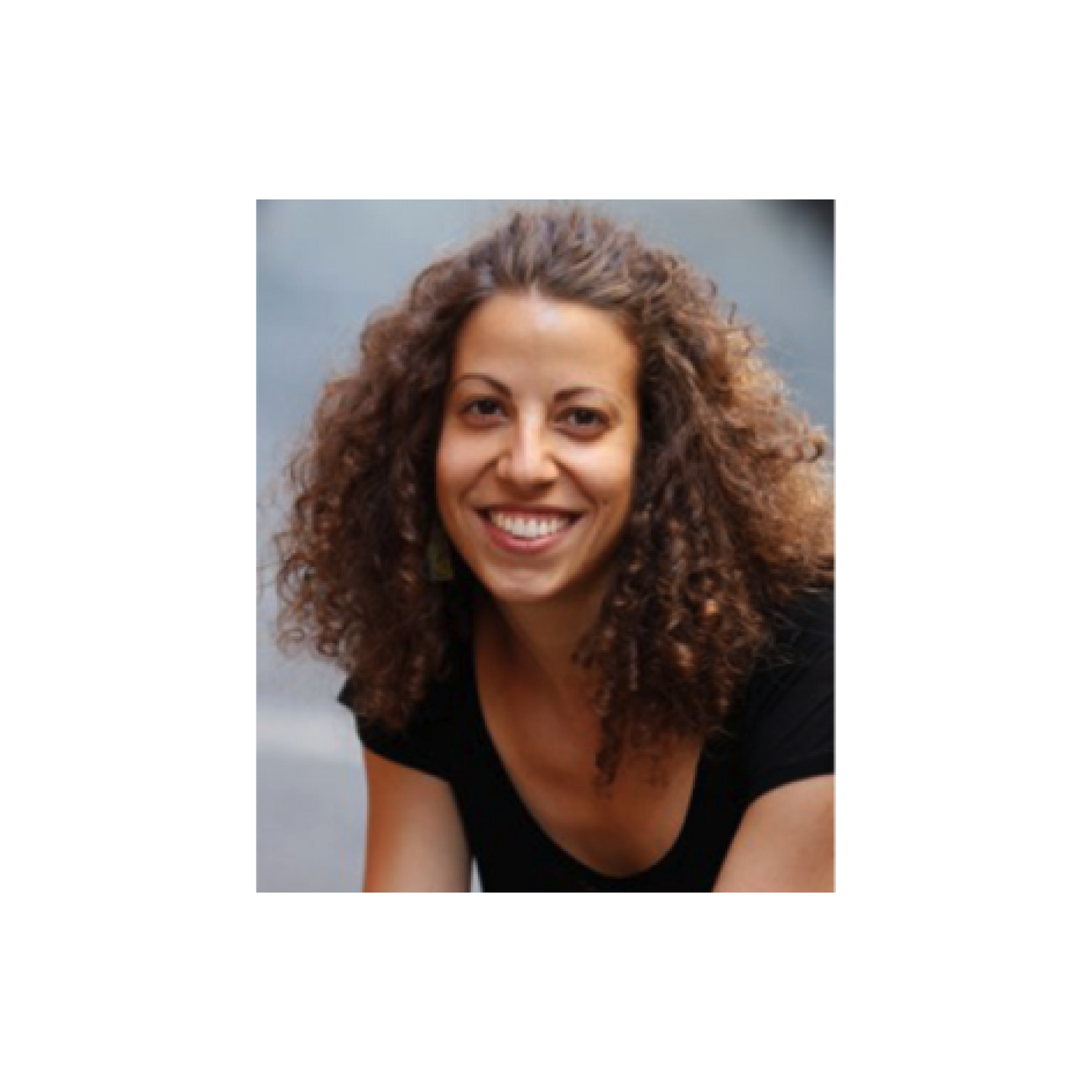 Portrait de Eva Sanchez, illustrateur·rice jeunesse aux Éditions du Mercredi.